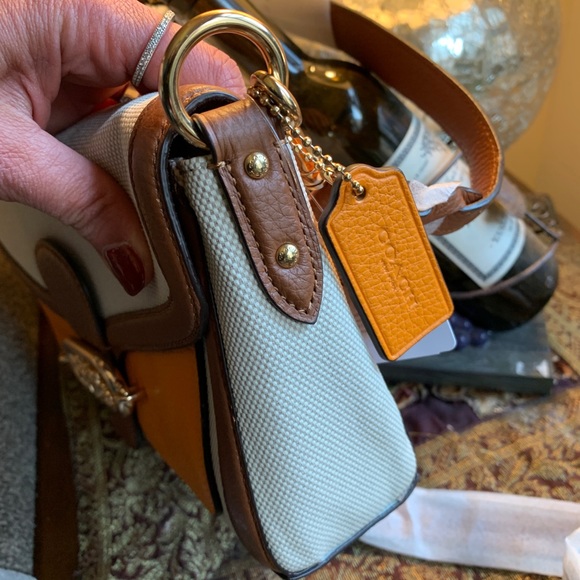 Authentic COACH 1941 Leather/Canvas magnetic flap shoulder/satchel/Crossbody - Picture 7 of 16